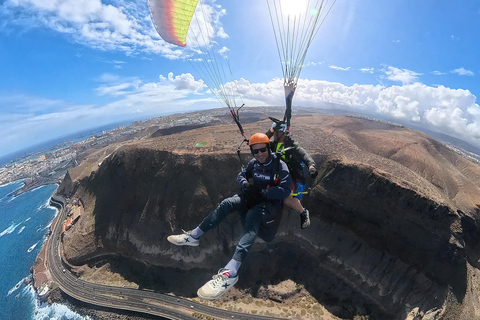 Gran Canaria: paraglidingvlucht en bananenplantageGran Canaria: paragliding en bananenplantage