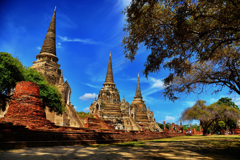 Ayutthaya Heritage Cruise, Temples & Bangkok Spa Experience Ayutthaya Summer Palace, River Cruise & Thai Spa Experience