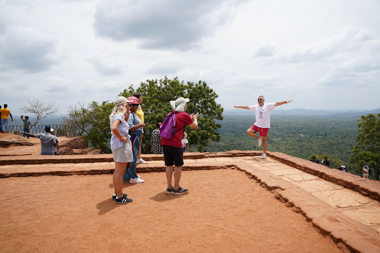 Sigiriya, Dambulla & Elephant Safari day tour from Negombo