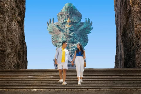 Bali: GWK, Melasti Beach, Kecak Dance, Watersport & Jimbaran