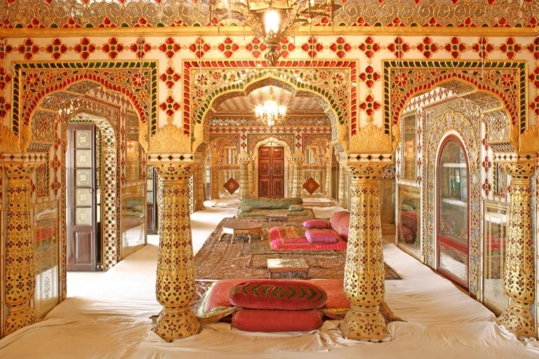 Découvrez l'excursion de 3 jours dans le Triangle d'Or avec hôtels au départ de DelhiVisite privée sans hébergement à l'hôtel