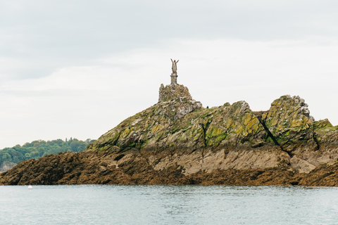 Saint-Malo: Guided Boat Tour with Local Captain 1-Hour Boat Tour