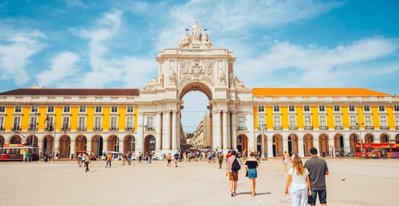 Skip-the-line Arco da Rua Augusta Lisbon Private Guided Tour