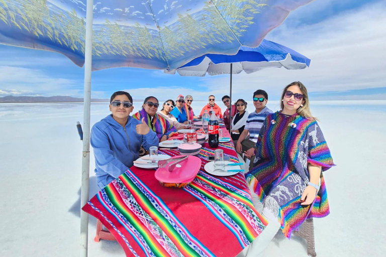 Uyuni Salt Flat: Bike Ride, Breakfast, Lunch, Sunset, Toast