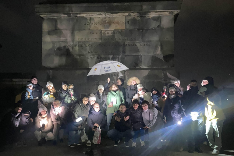 Edinburgh: 2-Hour Ghost Tour in Spanish
