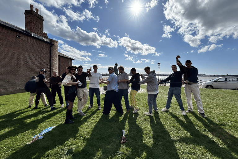 Liverpool: tour dei pub pirata e tour in barcaLiverpool: Giro dei pub pirata e tour in barca