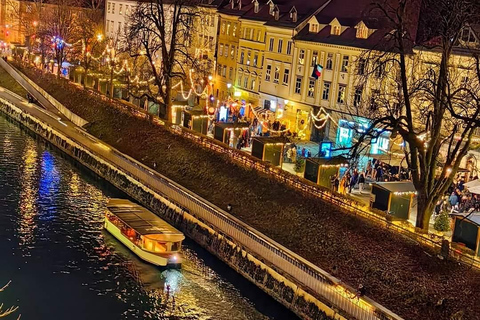 Ljubljana: Holiday Lights Boat Cruise with Mulled Wine