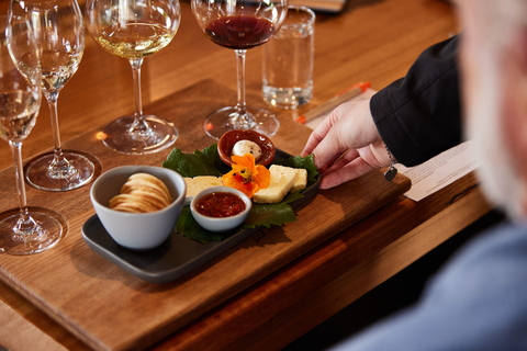 Hobart: Signature Saturday Tour
