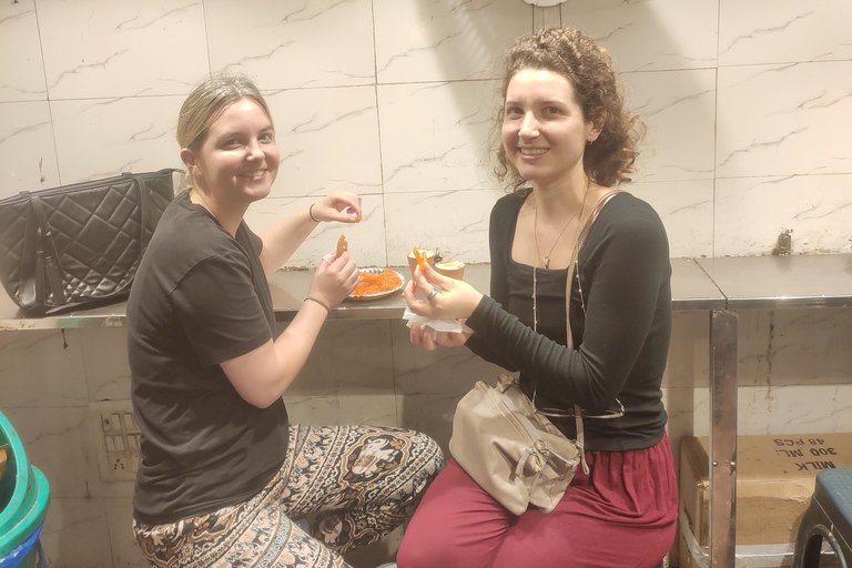 Delhi: Tour gastronômico pela Velha Deli com mercado de especiarias, templo e mesquita