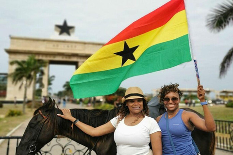 Accra Walking Tour: Journey into Ghana’s Pan-African Legacy