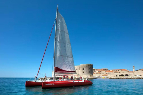 Crociera in catamarano al tramonto a Dubrovnik