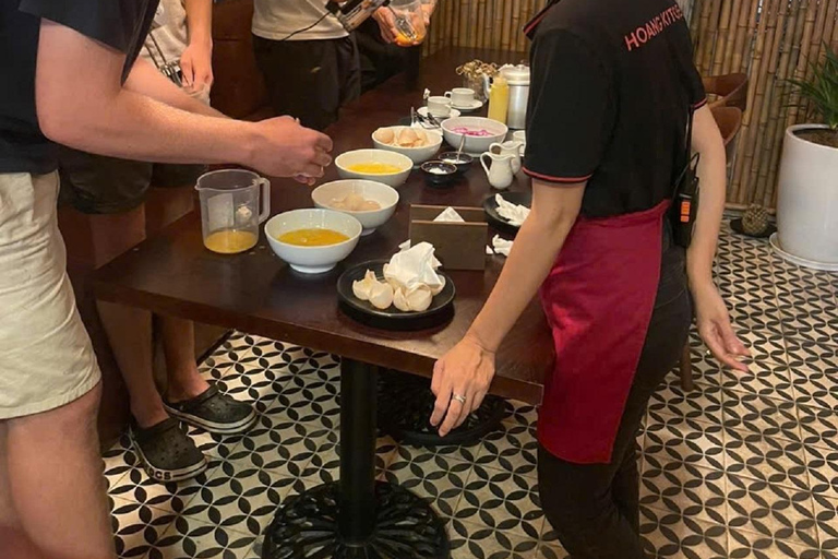 HCMc Egg Coffee Class in 1 hour with local intructor & snack