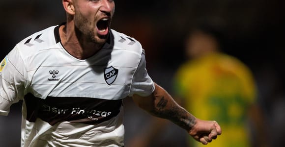 Guided Tour Football matches at Platense as local Bs As