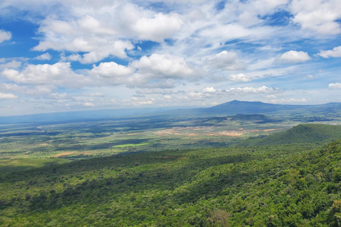 1 Day Lake Naivasha & Crescent Island Walking Safari