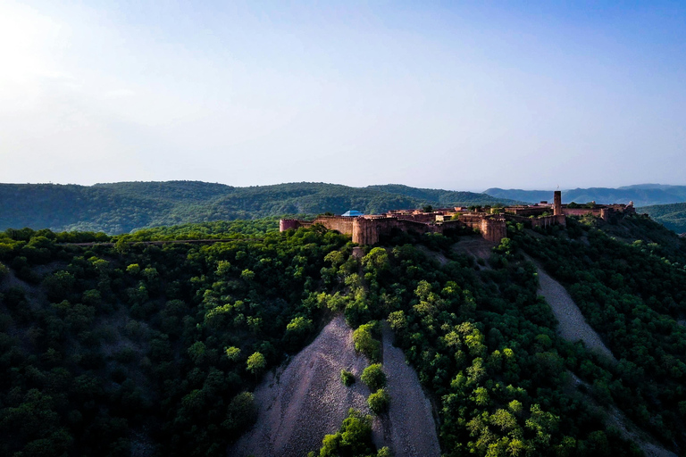 Jhalana Leopard Safari Jaipur – Sunrise & Sunset Jeep Safari