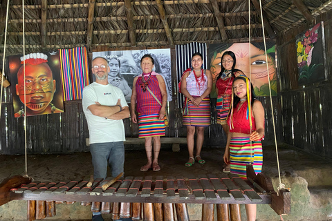 4-Day Tour: Quito, Mindo, Pacific Coast & Tsáchila, All incl