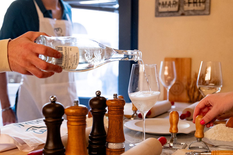 فلورنسا: تجربة بيتزا وجيلاتو أصيلة + نبيذ غير محدود