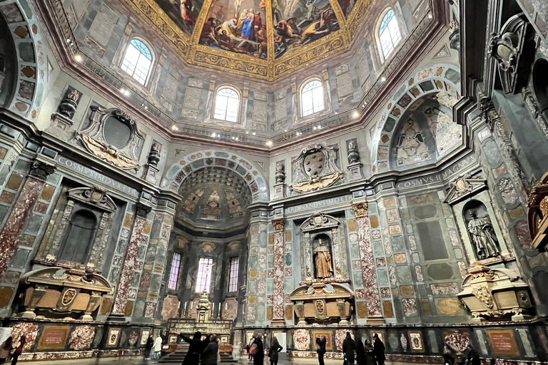 Florence: Medici Guided Tour + Medici Chapel Ticket Florence: Guided Tour of the Medici + ticket to the Medici Chapels
