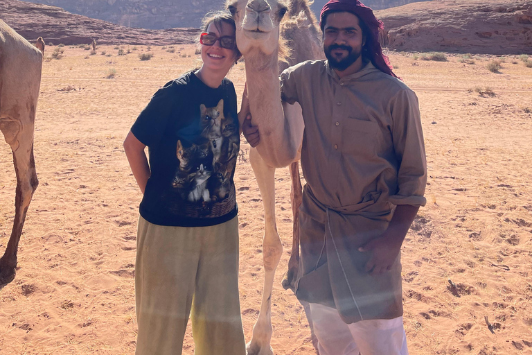 Wadi Rum: 2-Day Southern Desert Tour, Camel & Stargazing