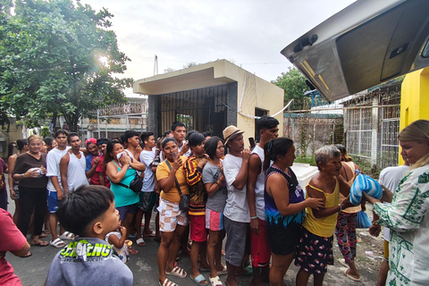 Manila: Community Immersion Tour with hotel pick up & drop