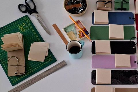 Cali: Taller de Encuadernación ArtesanalTaller de Encuadernación Libreta Viajera - Puntada Larga