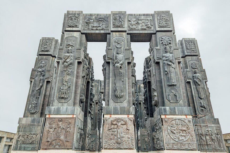 Tbilisi: Soviet Heritage to Mtskheta with Jvari & Boat