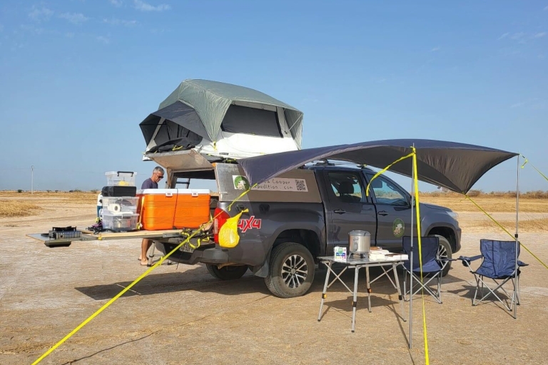 Sénégal : Location d'un véhicule de camping 4x4 avec tente de toit