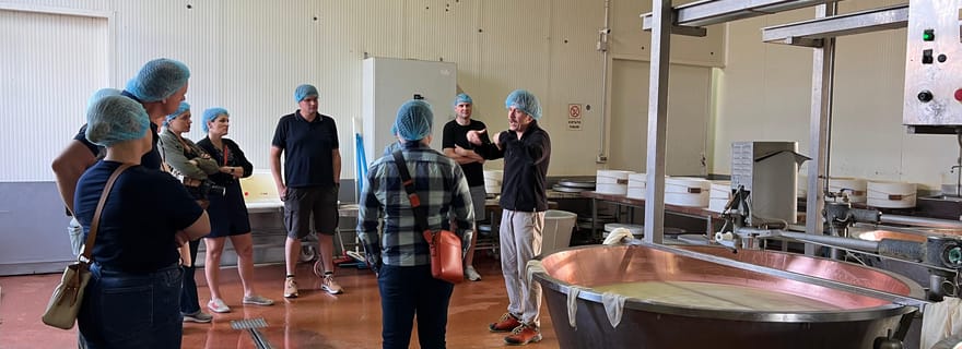 Excursion d'une journée à Bologne sur le thème de Ferrari, du parmesan et du vinaigre balsamique