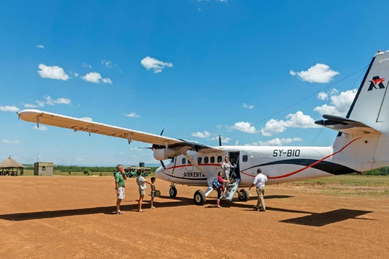 Nairobi: 3-Day Fly-In Private Maasai Mara Safari Experince