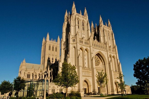 Washington: Tour privado de la Basílica, la Catedral y la Calle de las Embajadas