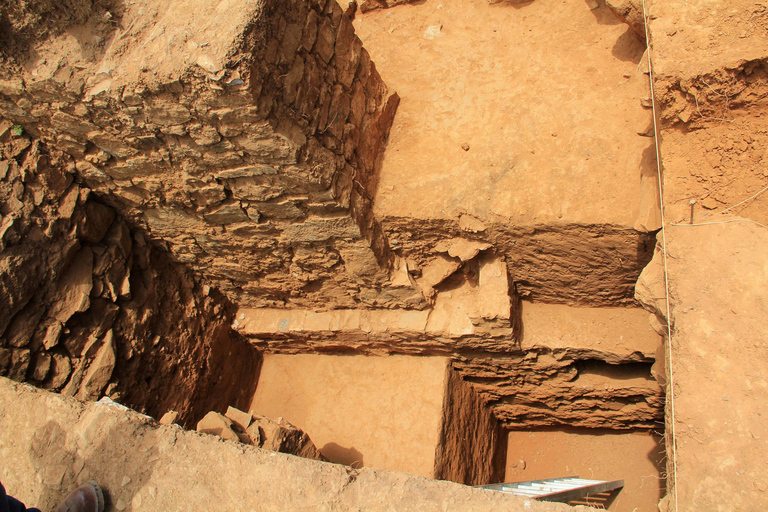 Da Cajamarca: Escursione alla Laguna Sausacocha e al Complesso WiracochapampaIn inglese