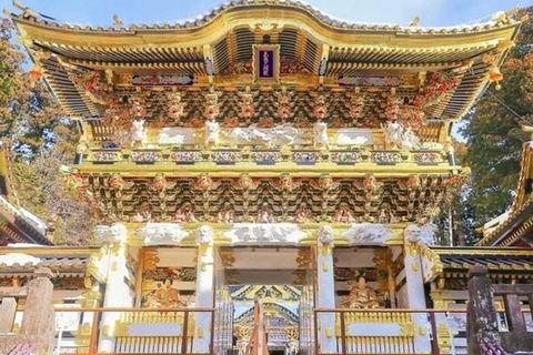 Takayama/Kanazawa: Shirakawa-go and Takayama Private Tour