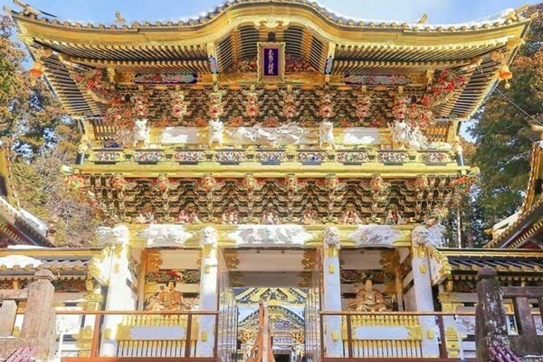 Takayama/Kanazawa: Shirakawa-go and Takayama Private Tour