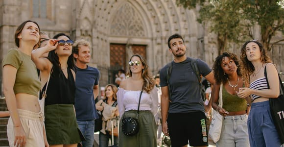 Barcelona: Gothic Quarter Walking Tour with 10+ Sights