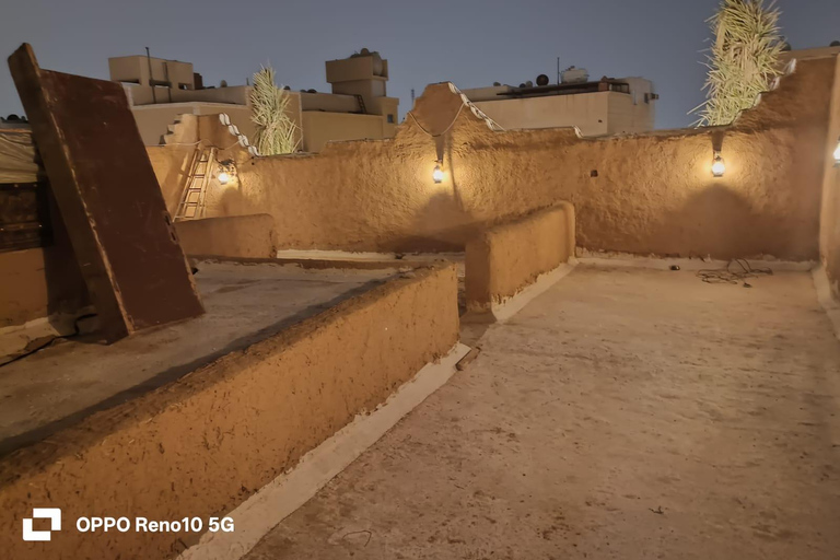 Rijad: Arija Heritage House z tradycyjnymi przekąskamiRijad: Dom Dziedzictwa Arija z tradycyjnymi przekąskami