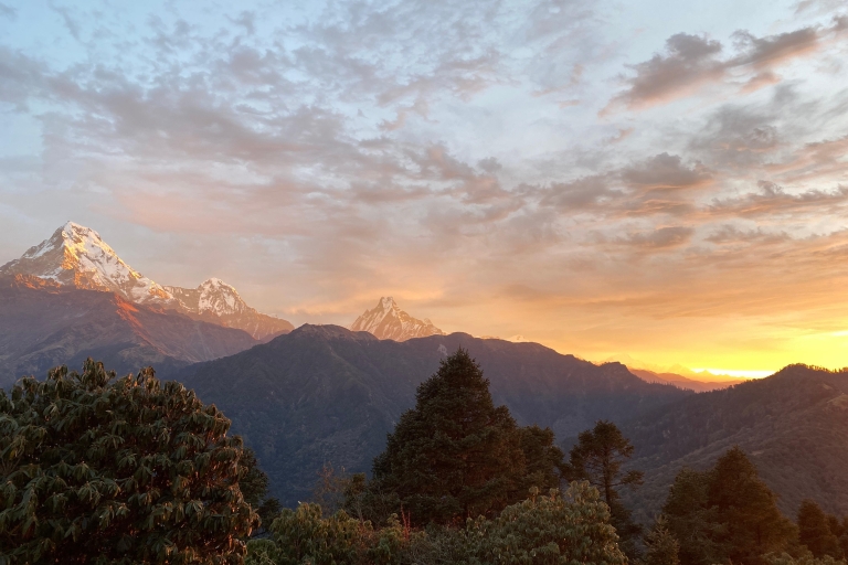 Katmandou : 3 jours de randonnée guidée à Ghorepani Poon HillAu départ de Katmandou : randonnée guidée de 3 jours au lever du soleil à Poon Hill