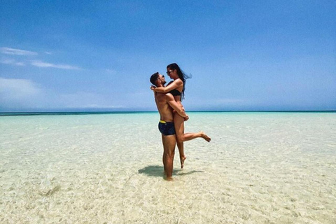 زنجبار: جولة خاصة في ضفة نيانجي الرملية مع غداء من المأكولات البحرية.جولة بدون خدمة النقل من الفندق