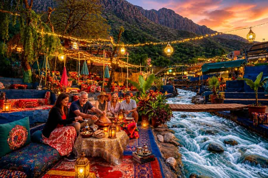 Marrakesch: Ourika-Tal, Atlas-Panorama bei Sonnenuntergang, Abendessen und Show. Foto: GetYourGuide Marrakesch: Ourika-Tal, Atlas-Panorama bei Sonnenuntergang, Abendessen und Show. Foto: GetYourGuide