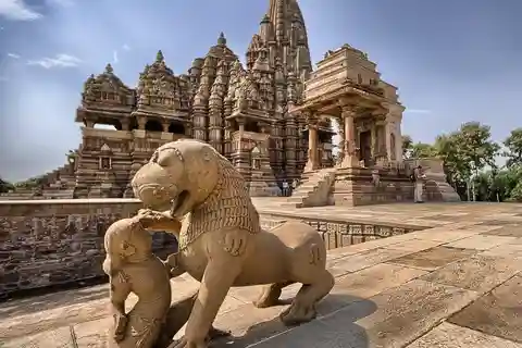 From Khajuraho: 1 Day Private Khajuraho Temple Tour
