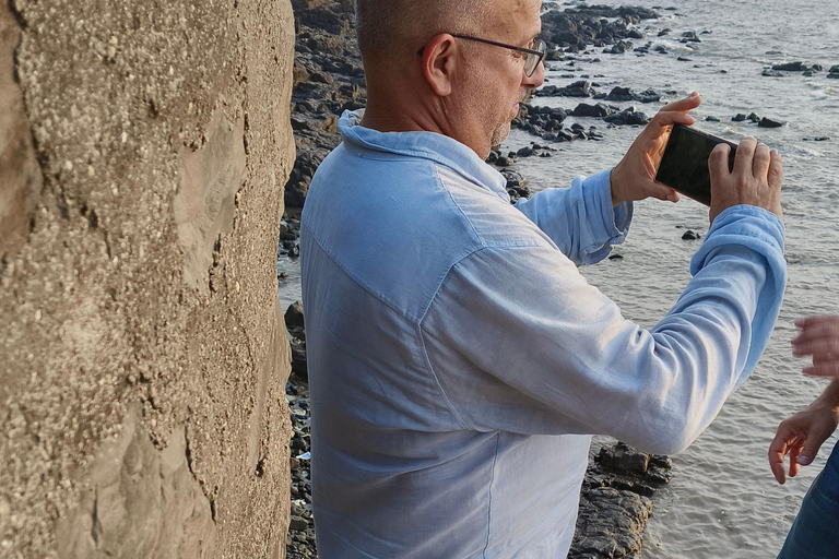 Discover Mumbai Express: Half-Day City Adventure