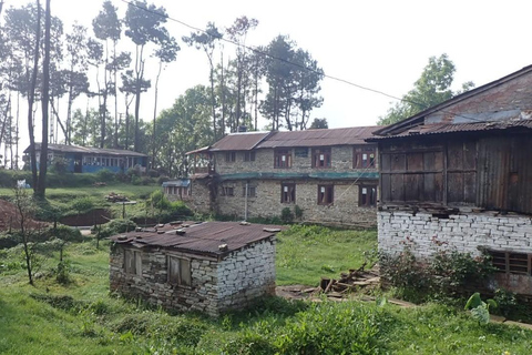 Pokhara : trek de 4 jours au Mardi Himal avec guide et hébergementPokhara : Trek de 4 jours au Mardi Himal avec guide et hébergement