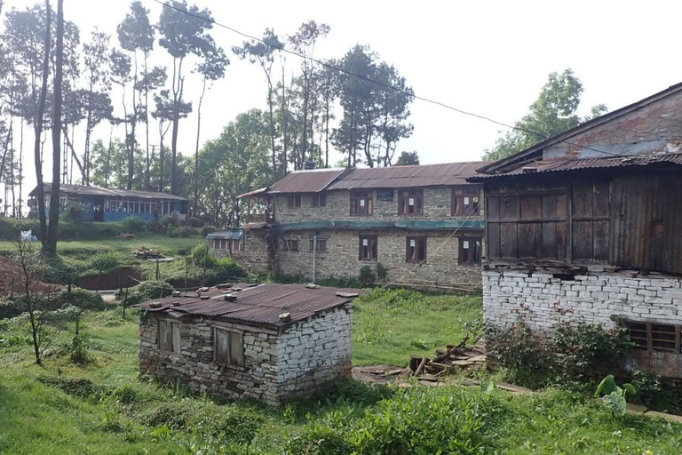 Pokhara : trek de 4 jours au Mardi Himal avec guide et hébergementPokhara : Trek de 4 jours au Mardi Himal avec guide et hébergement