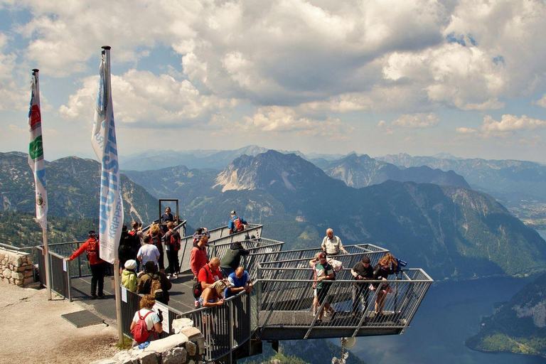 From Vienna: Day Trip to Dachstein & Hallstatt