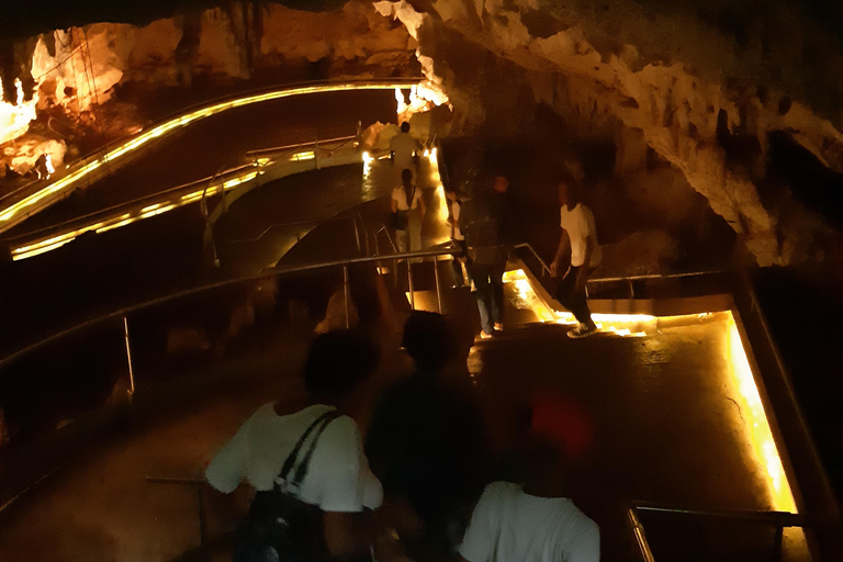 Punta Cana: Viagem Privada de Meio Dia Cultural com Sabores DominicanosPunta Cana: viagem cultural privada de meio dia pelos sabores dominicanos