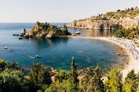 Taormina: Privé boottocht - Exclusieve Kustervaring