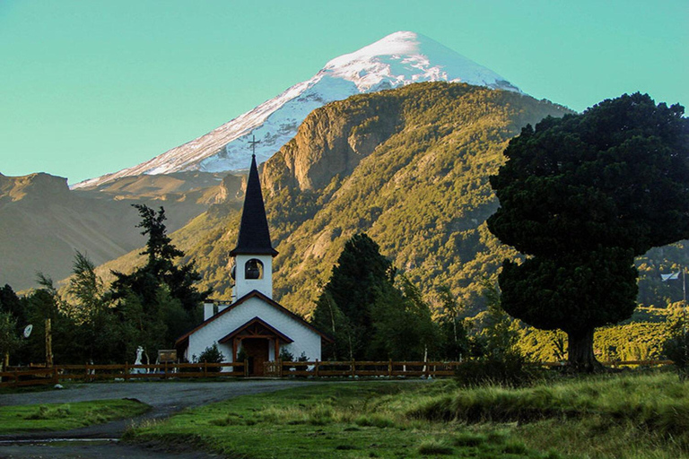 San Martín de los Andes: Lake Huechulafquen and Lanín Volcano