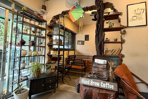 Kathmandu: Slow Tea Experience & Local Cultural Conversation