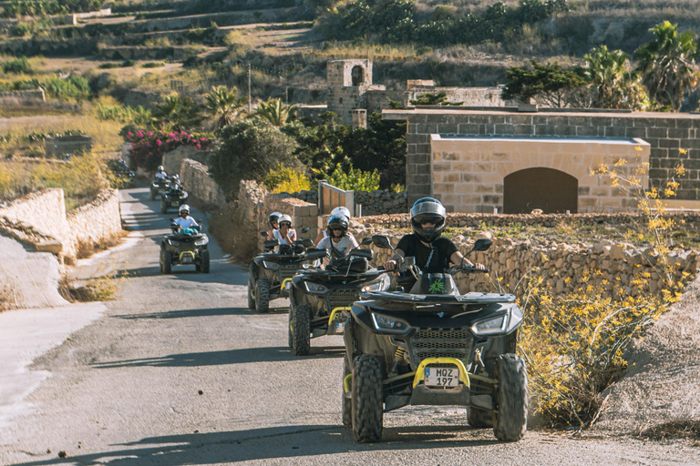 Depuis Malte : Visite de la lagune bleue et de Gozo avec quads et dînerQuadrilatère partagé