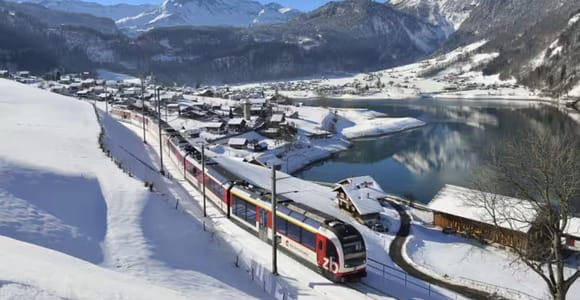 Premium Panoramic Train, Lucerne Old Town & Interlaken Alps