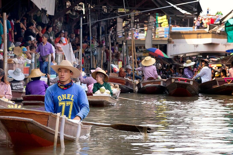 Bangkok: Railway & Floating Market Private Tour with Driver